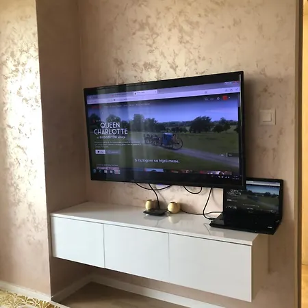 Private Luxury
